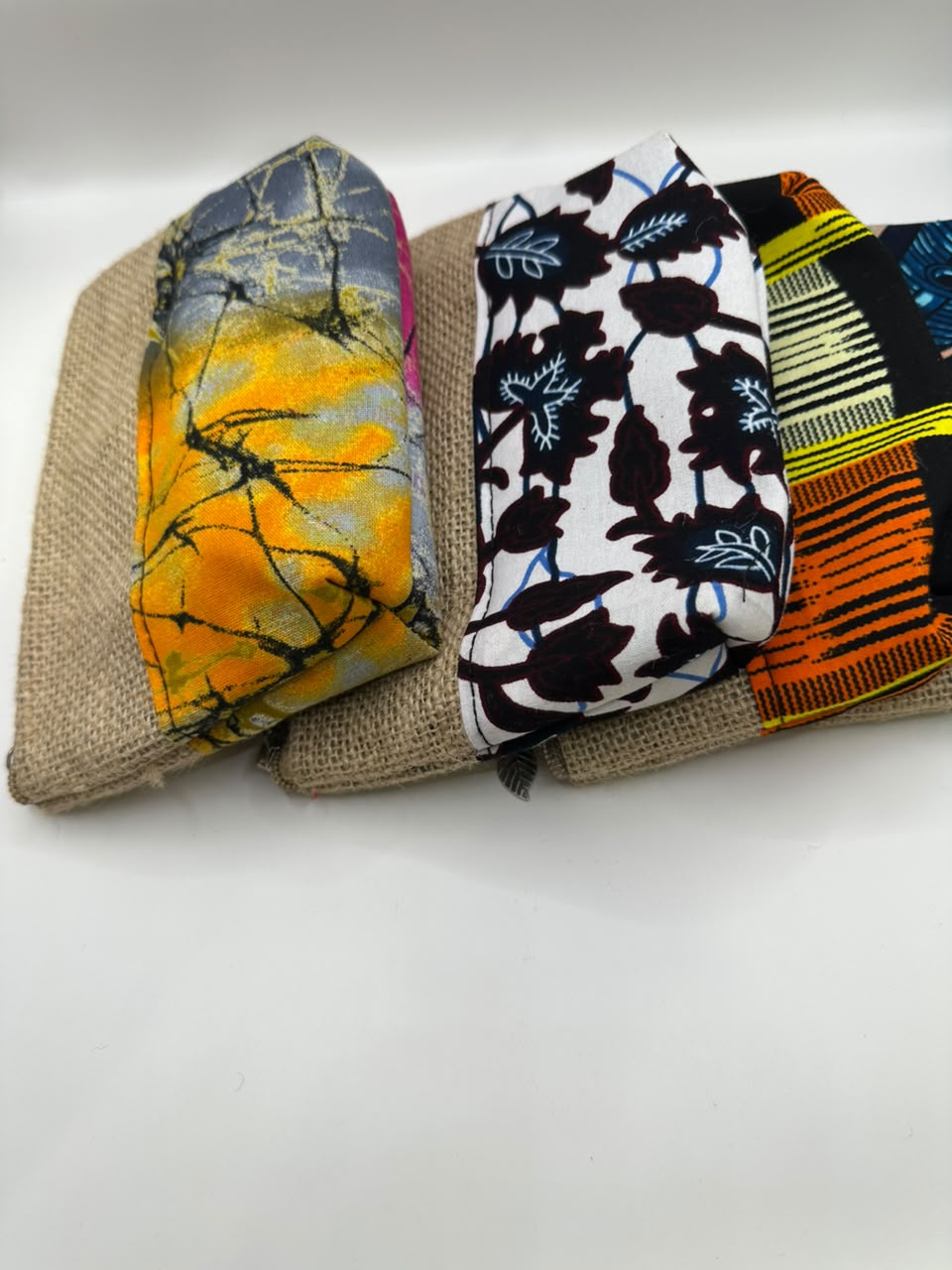Mini trousse en jute et wax
